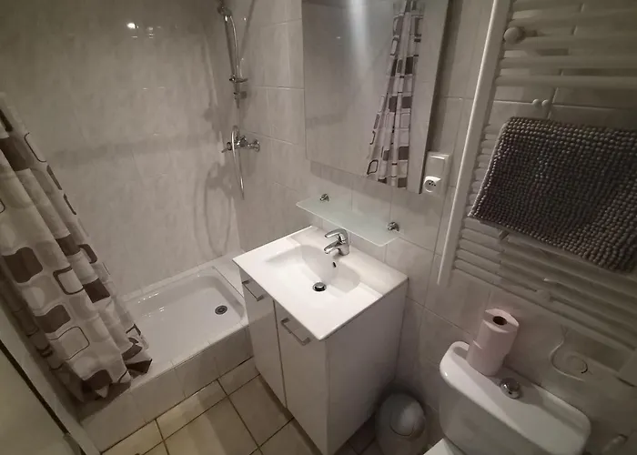 - Latre Location Διαμέρισμα